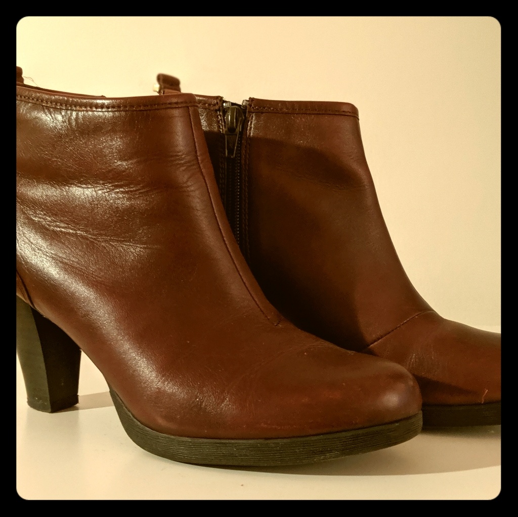 Esprit Leather Ankle Boots